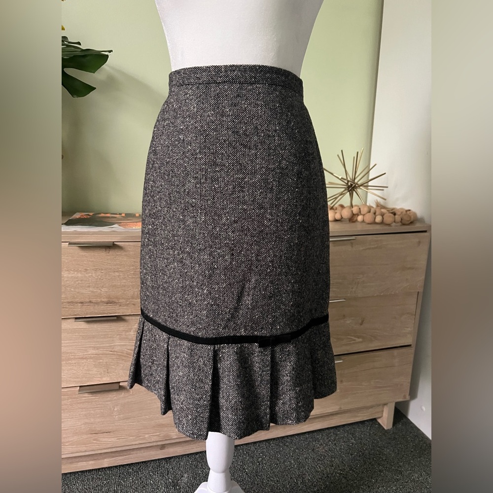 DRESS BARN Black Bow & Grey Vintage Wool Blend Midi Mini Pencil Formal Skirt 10 - Picture 2 of 16